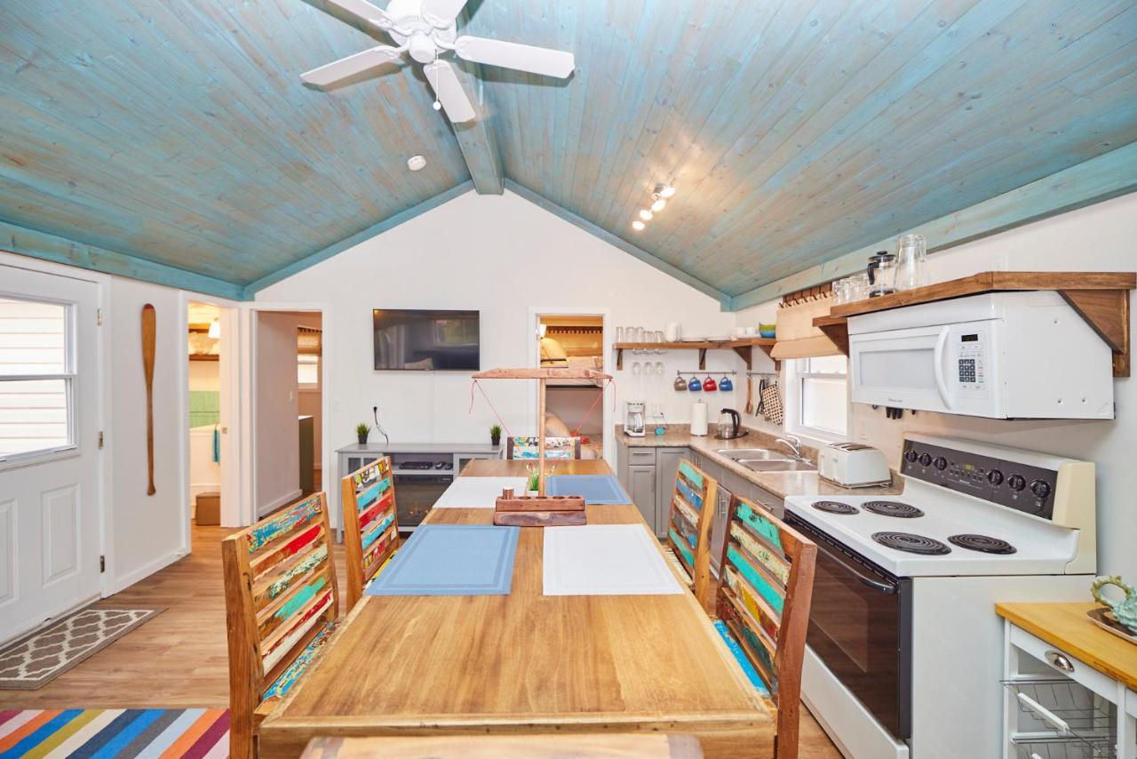 Lake Haven Beach Resort Wainfleet Bagian luar foto