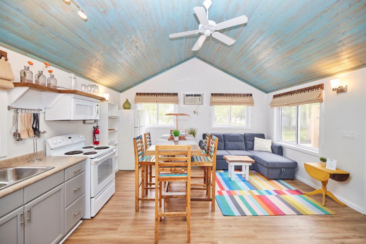 Lake Haven Beach Resort Wainfleet Bagian luar foto